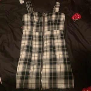 Small forever 21 mini zip plaid dress.